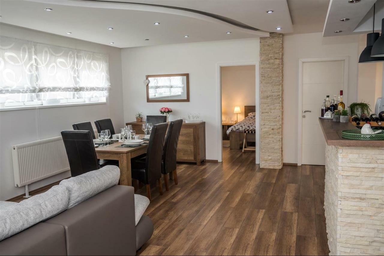 Apartman Hubertus 5* Vagovina エクステリア 写真