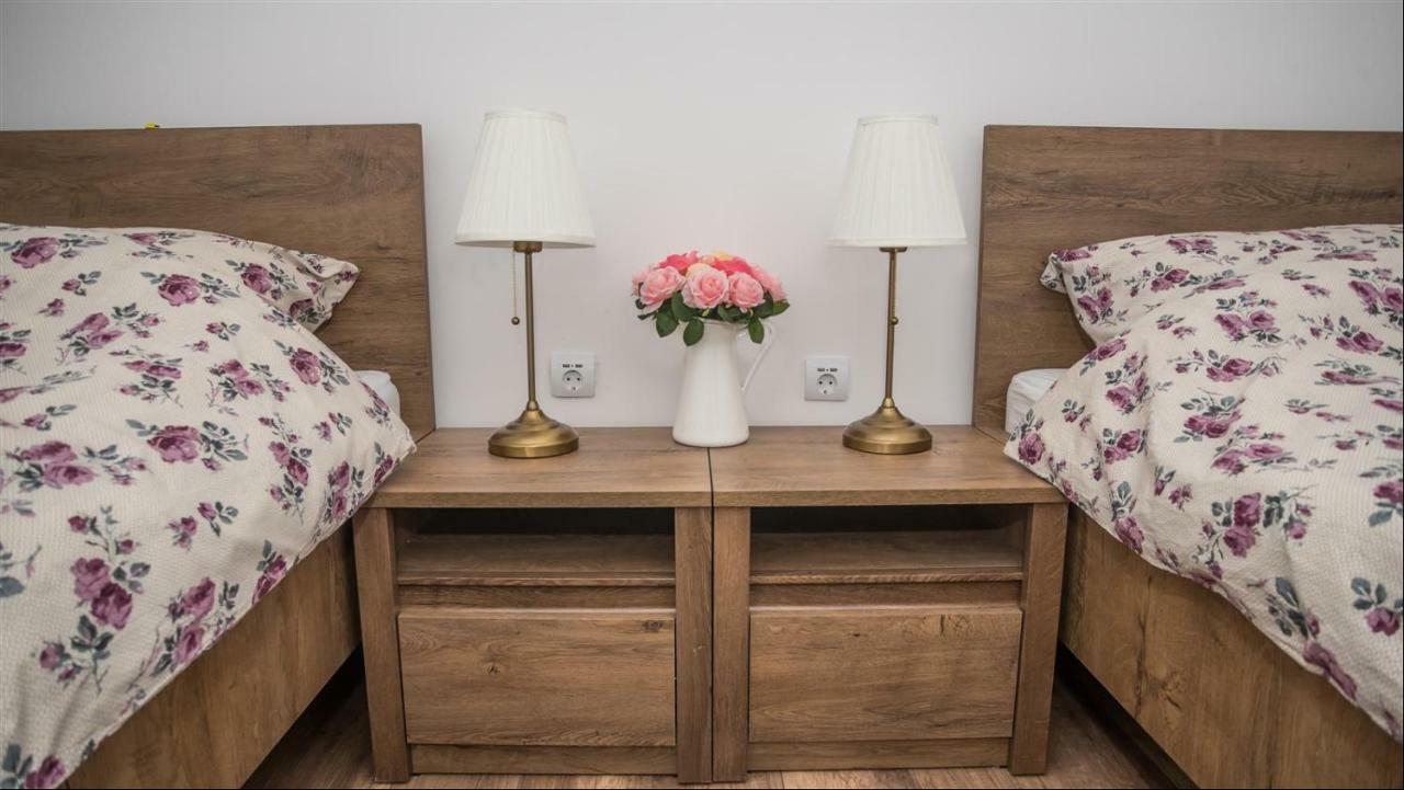 Apartman Hubertus 5* Vagovina エクステリア 写真