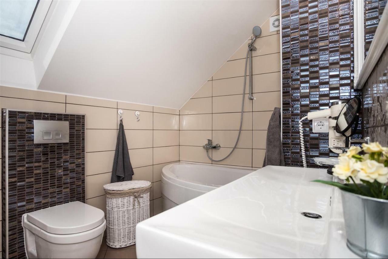 Apartman Hubertus 5* Vagovina エクステリア 写真