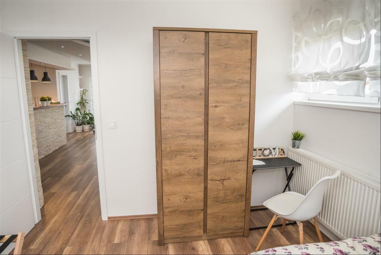 Apartman Hubertus 5* Vagovina エクステリア 写真