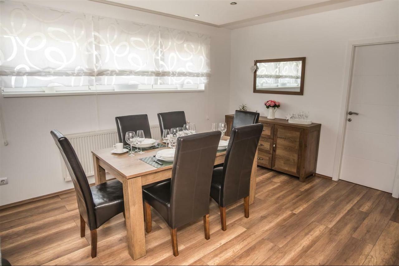 Apartman Hubertus 5* Vagovina エクステリア 写真